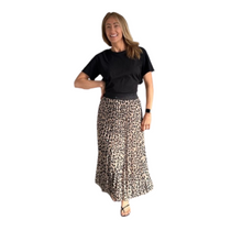 Load image into Gallery viewer, Lined leopard print skirt UK
