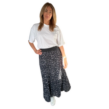 Load image into Gallery viewer, Ladies dark grey Animal Leopard Print Pleated Lined Skirt(A101)
