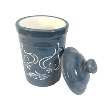 Load image into Gallery viewer, Grey with white garlic Design Garlic Keeper Pot (19)