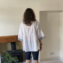 Load image into Gallery viewer, Sarah White &amp; Navy Embroidered Peplum Tunic | One Size UK 12–16
