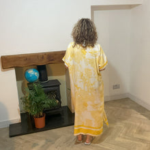 Load image into Gallery viewer, Yellow animal design floaty dress with pockets (A172)
