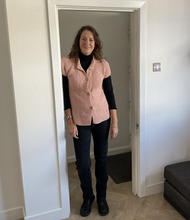 Load image into Gallery viewer, Donna Pink 3 button waistcoat a174
