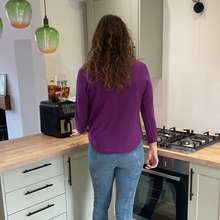 Load image into Gallery viewer, Super Soft Purple Italian Plain Jumper – One Size (12–16)  A176

