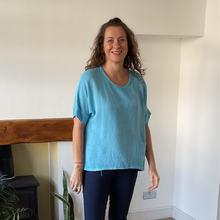 Load image into Gallery viewer, Caroline Turquoise Linen/cotton  Mix Top | Flattering One Size UK 10–18

