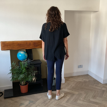 Load image into Gallery viewer, Caroline Black Linen/cotton  Mix Top | Flattering One Size UK 10–18
