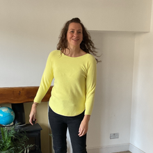 Load image into Gallery viewer, Super Soft Round neck Yellow Italian Plain Jumper – One Size (12–16) A185
