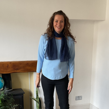 Load image into Gallery viewer, Super Soft Round neck Blue Italian Plain Jumper – One Size (12–16) A185
