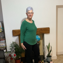 Load image into Gallery viewer, Super Soft Round neck Green  Italian Plain Jumper – One Size (12–16) A185
