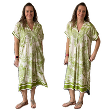 Load image into Gallery viewer, Green animal design floaty dress with pockets (A172)
