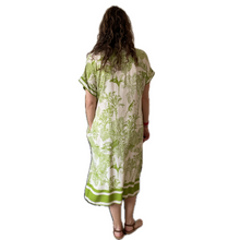 Load image into Gallery viewer, Green animal design floaty dress with pockets (A172)
