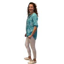 Load image into Gallery viewer, Ladies Teal dandelion print shirt (A127)
