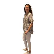 Load image into Gallery viewer, Ladies Mocha dandelion print shirt (A127)
