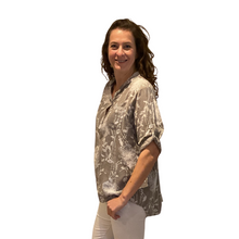 Load image into Gallery viewer, Ladies Mocha dandelion print shirt (A127)
