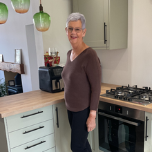 Load image into Gallery viewer, Super Soft Brown Italian Plain Jumper – One Size (12–16)  A176
