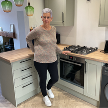 Load image into Gallery viewer, Beige Fleck tops/jumper with one pocket. (A171)
