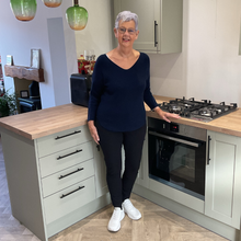 Load image into Gallery viewer, Super Soft Navy Blue Italian Plain Jumper – One Size (12–16)  A176
