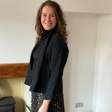 Load image into Gallery viewer, Black Plain Colour Padded Jacket – Waist Length | One Size (UK 10–14) | Lightweight Warm Outerwear | Pamper Yourself -A179
