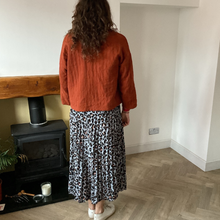 Load image into Gallery viewer, Burnt Orange Plain Colour Padded Jacket – Waist Length | One Size (UK 10–14) | Lightweight Warm Outerwear | Pamper Yourself -A179
