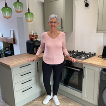 Load image into Gallery viewer, Super Soft Light pink Italian Plain Jumper – One Size (12–16)  A176
