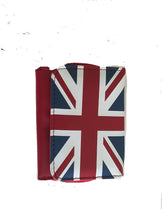 Load image into Gallery viewer, Red base Union jack purse
