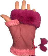 Load image into Gallery viewer, Fuchsia pink Faux Fur Trimmed Fingerless Gloves/mittens.
