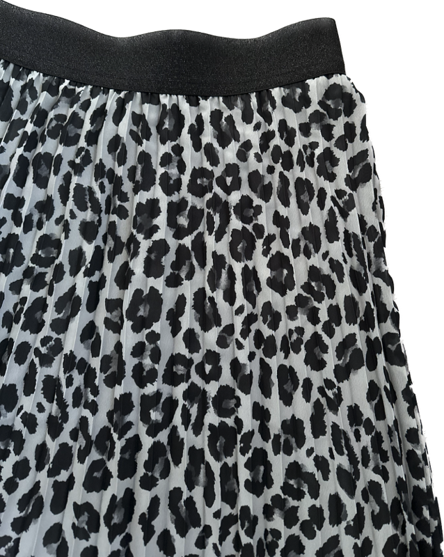 Leopard print online pleated skater skirt