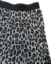 Load image into Gallery viewer, Grey/black leopard pleated skirt

