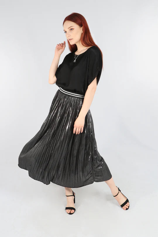 Black silver Foil Pleated Skirt with Glitter Stripe Waistband A134