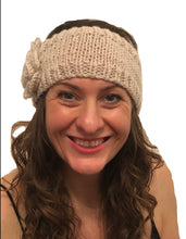 Load image into Gallery viewer, Cream woollen machine knitted headband with flower. Warm winter headband
