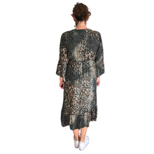 Load image into Gallery viewer, Ladies long Green animal print dress (A125)
