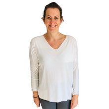 Load image into Gallery viewer, Ladies White V-neck Jumper (A126)

