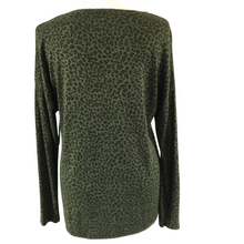 Load image into Gallery viewer, Green small leopard print top A139
