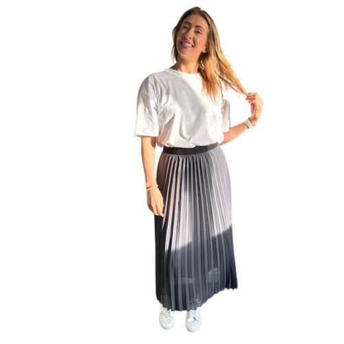 Grey pleated skirt for women