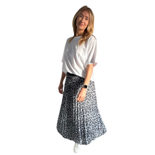Load image into Gallery viewer, Light grey Leopard skirt for women
