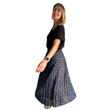 Load image into Gallery viewer, Navy blue animal print pleated skirt for women
