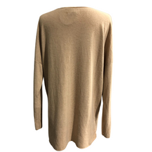 Load image into Gallery viewer, Women&#39;s Beige Dandelion long sleeve jumper with sparkle.  (A98)
