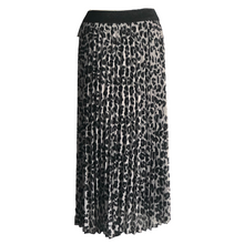 Load image into Gallery viewer, light grey animal print long pleated skirt
