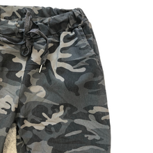 Load image into Gallery viewer, dark grey army design magic trousers
