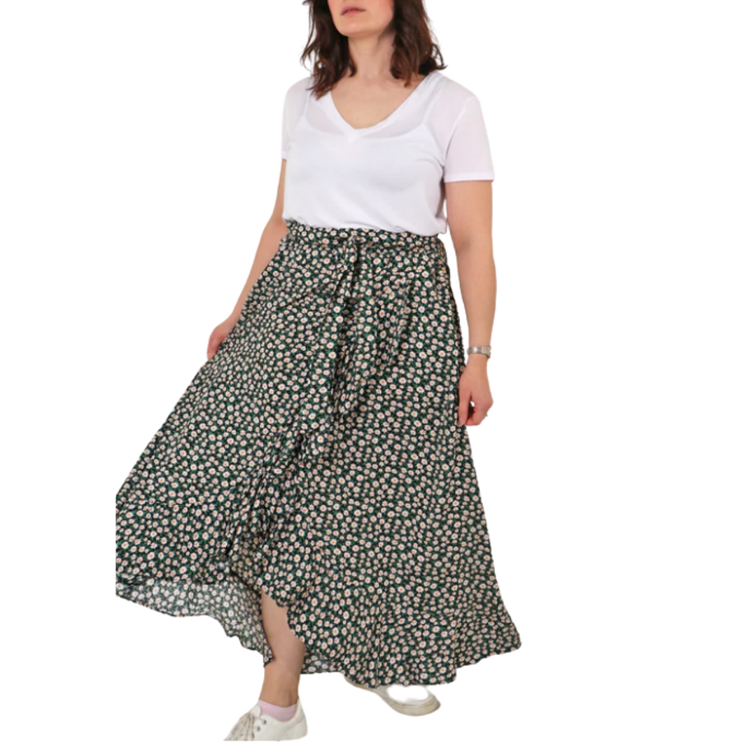 Women’s Green Daisy Wrap around Skirt with pockets. (A117)