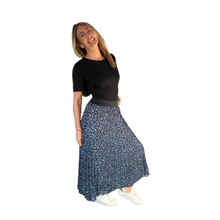 Load image into Gallery viewer, Blue Ladies Animal Leopard Print Pleated Lined Skirt (A101) - Made in Italy
